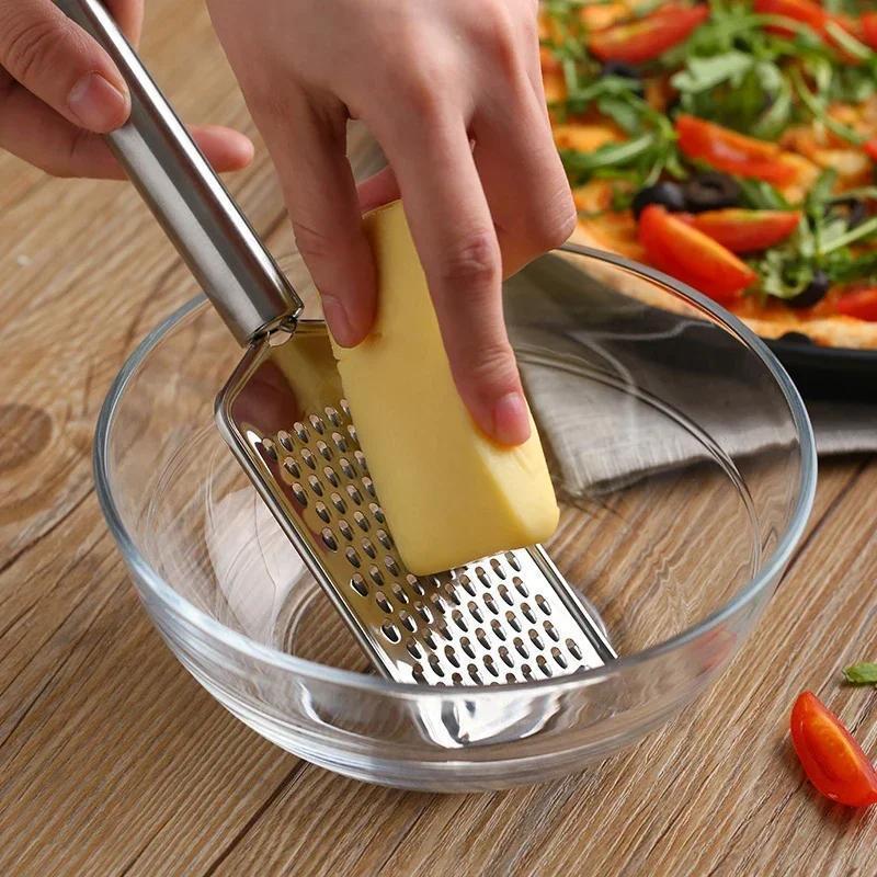 Nouveau râpe à fromage à main  - Cheese Grater Box avis et prix