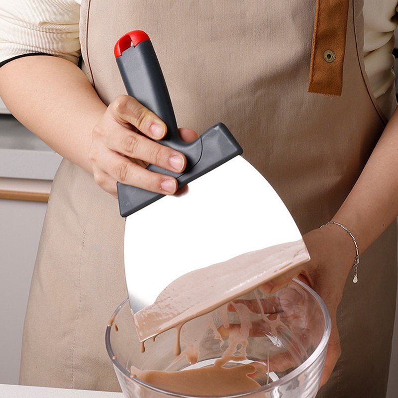 Grattoir à pâte en acier inoxy - Kitchen Gadgets Must Have avis et prix