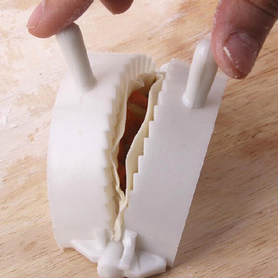 Machine à boulettes en plastiq - Kitchen Gadgets Dumpling Maker avis et prix